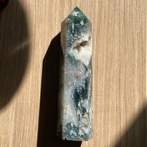 Large Moss Agate tower